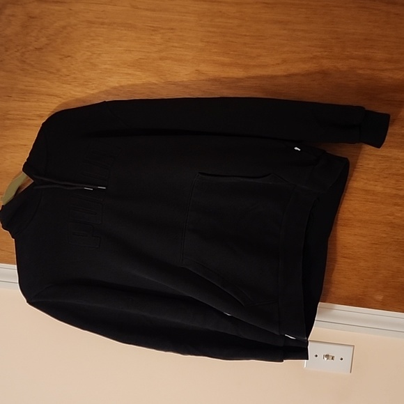 Men's Puma sweatshirt - Picture 2 of 4